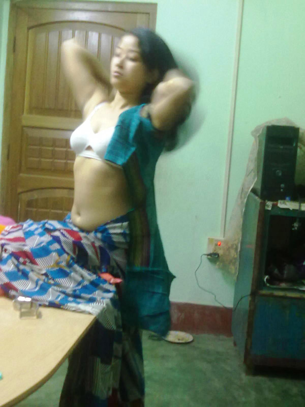 Check All The Picture Galleries Of DesiPapa - Hardcore Indian Sex Videos Click Here! indian wife padma playing with her boobs indian wife sex boobs - Check All The Picture Galleries Of DesiPapa - Hardcore Indian Sex Videos Click Here! indian wife padma playing with her boobs