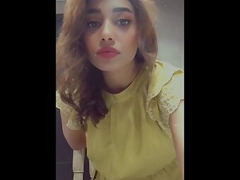 Beautiful Pakistani College Girl Nawal Khan Sex Scandal
