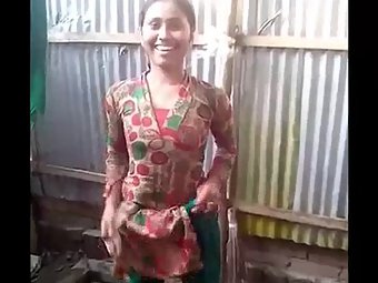 Ordinary Indian women's privacy being violated by hiddencam