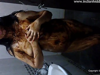 Hot Renu Pillay Shower Sex After Chocolate Play