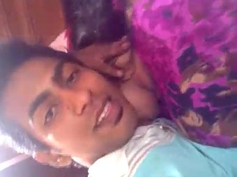 Lucknow University Horny Desi Couple Sex MMS